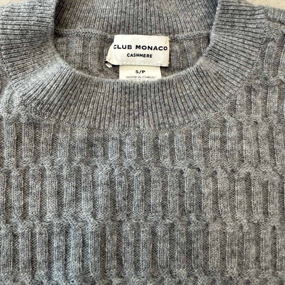 Club Monaco Gray Cashmere Sweater for women size small